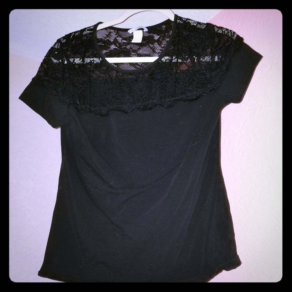 Black lacey shirt